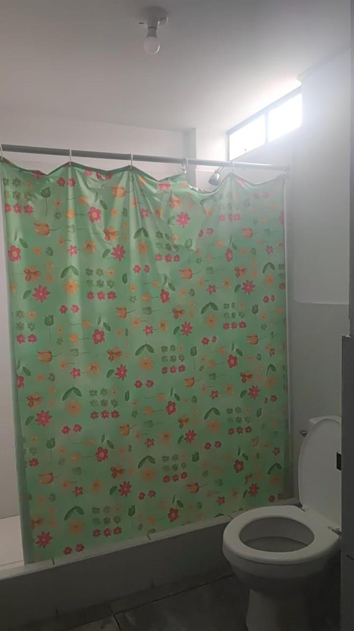 Hospedaje Bless Трухильо Экстерьер фото