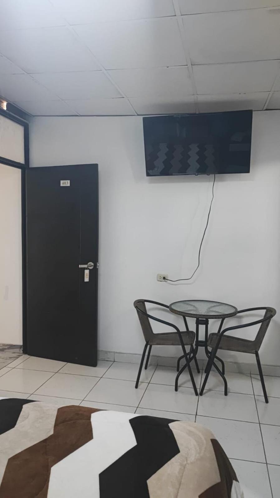 Hospedaje Bless Трухильо Экстерьер фото